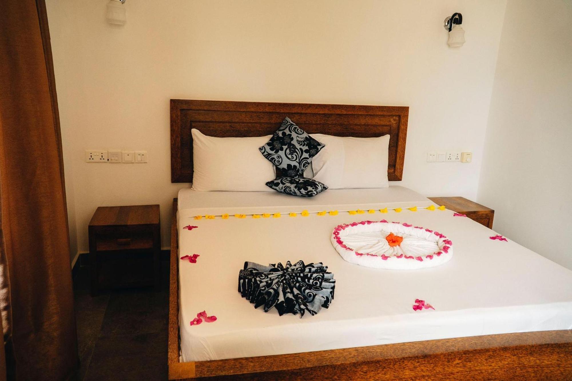 Zanoceanique Hotel Матемве Экстерьер фото